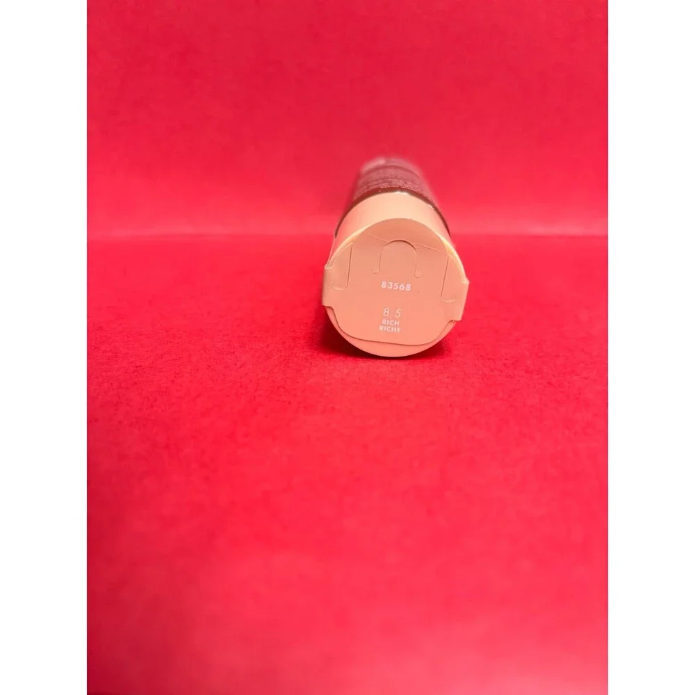 Elf Halo Glow liquid filter Foundation Shade 8.5 Rich